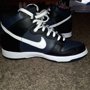 Nike dunk sneaker